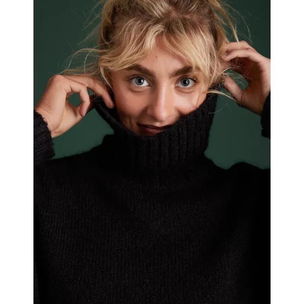 AE77 Premium Turtleneck Sweater - Black