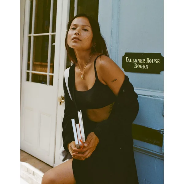 SMOOTHEZ Bra-ish Wireless Bralette - True Black