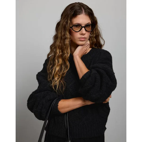 AE77 Premium Cable Sweater - Charcoal