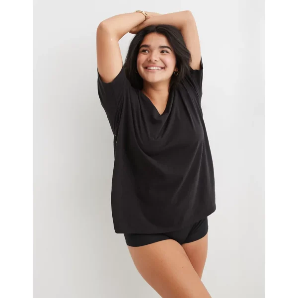 Aerie Distressed Basic V-Neck Boyfriend T-Shirt - True Black