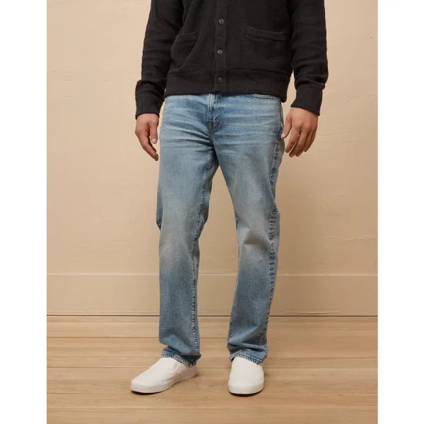 AE EasyFlex Relaxed Straight Jean - Light Vintage