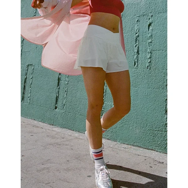 OFFLINE By Aerie Real Me Crossover Flowy Short - White